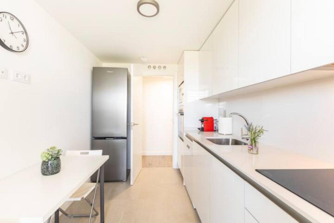 Apartamento Piso Climatizado Y Parking Madrid Exterior foto
