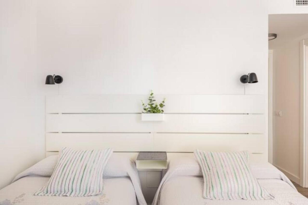 Apartamento Piso Climatizado Y Parking Madrid Exterior foto